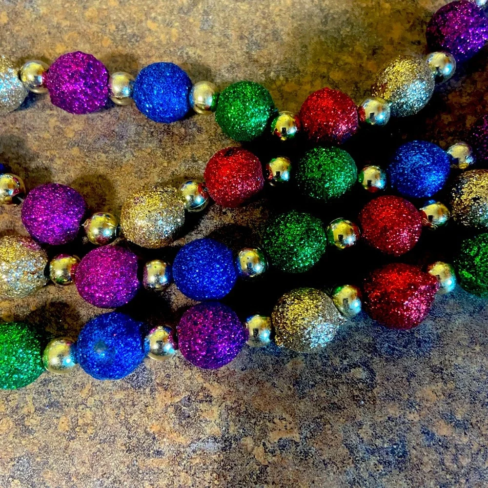 Glitter garland